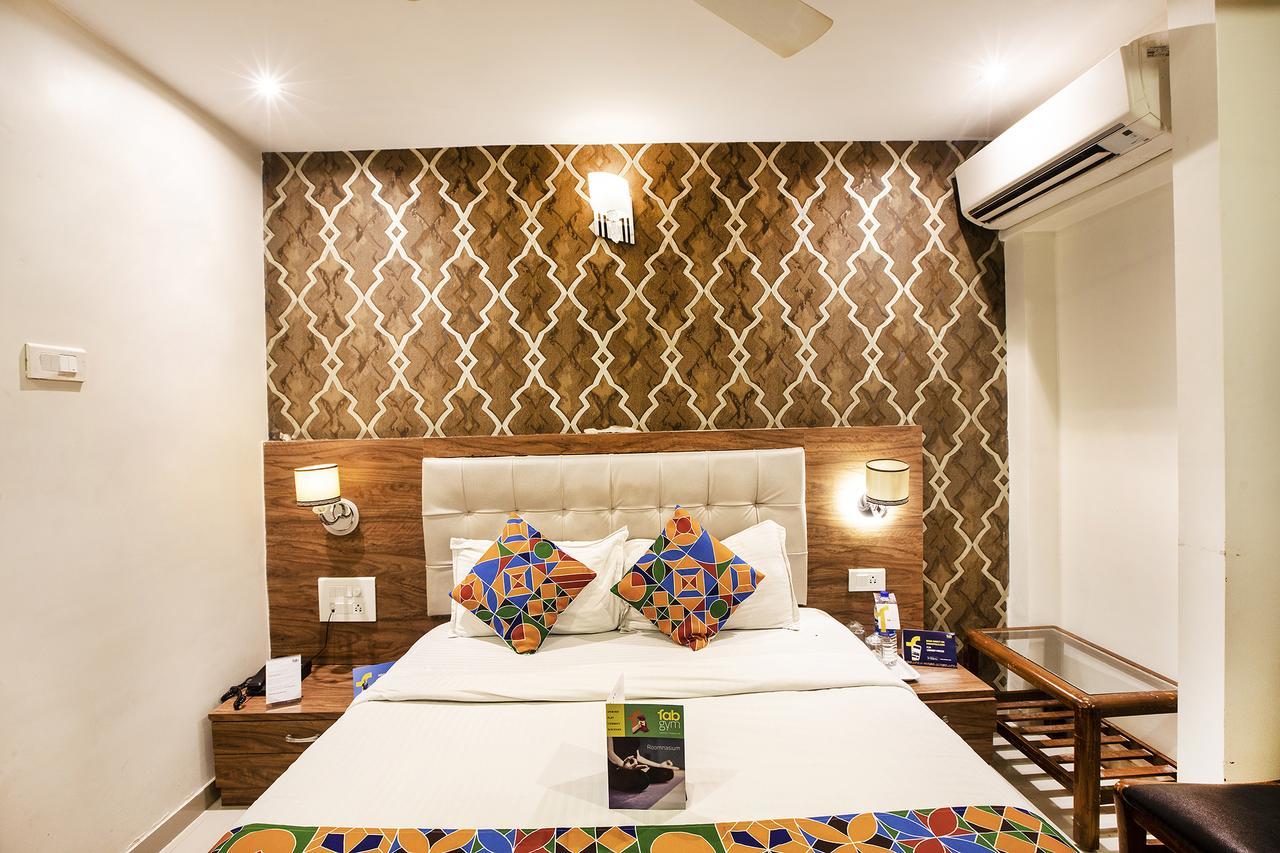 Hygienic Hotel Liberty Plaza Mumbai Exterior photo