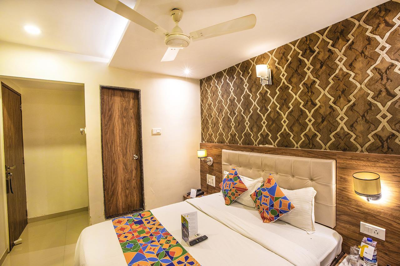 Hygienic Hotel Liberty Plaza Mumbai Exterior photo